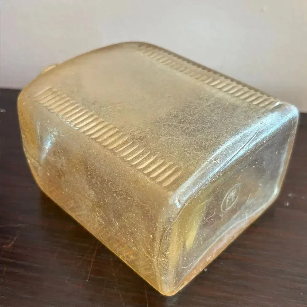 🎀Vintage🎀 1940s/50s Square Ribbed Bottle Found In The Sea